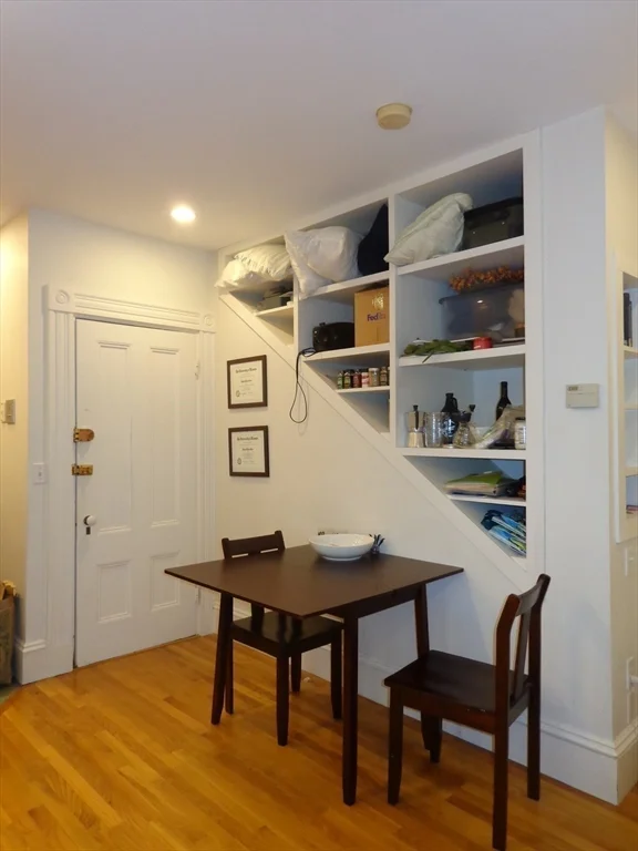 1 bed, 1 bath apartment for rent at 17 Centre St Unit 2R, Harvard Square — photo 2 of 12