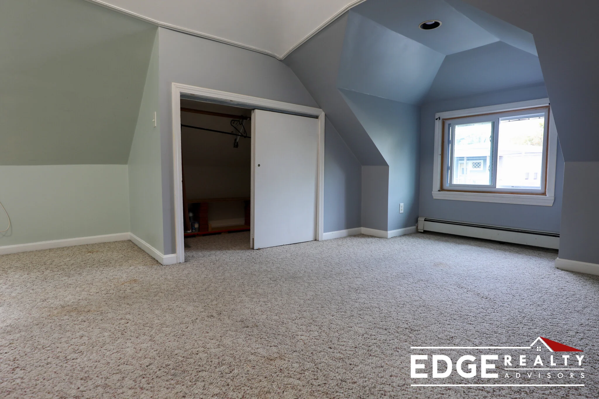 4 bed, 2 bath apartment for rent at 17 Champney St Unit 1, Brighton — photo 18 of 19