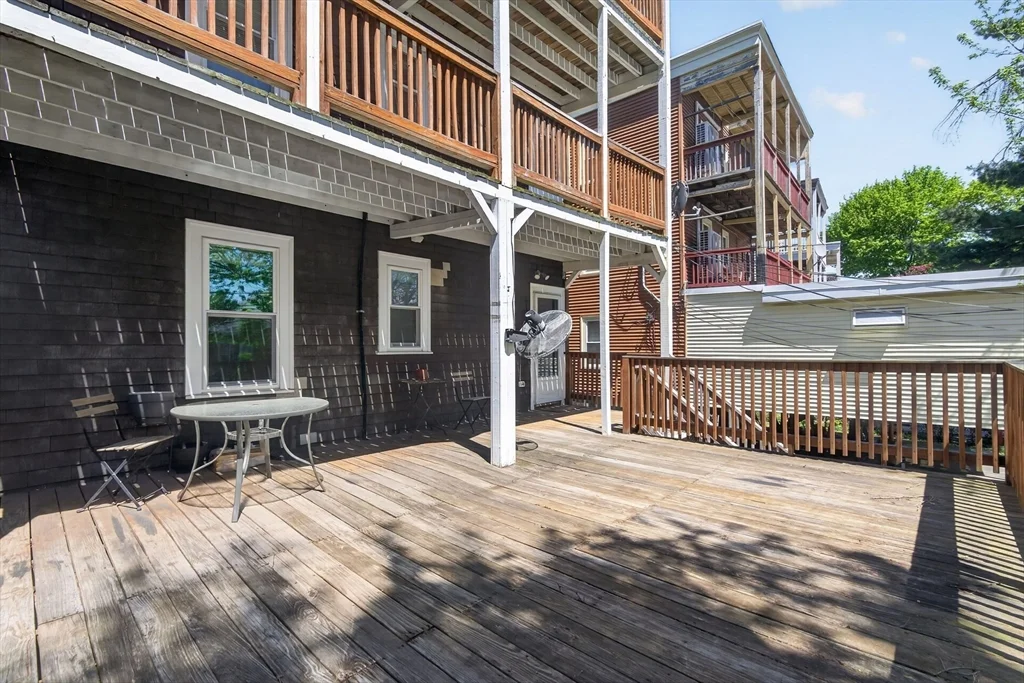 3 bed, 1 bath apartment for rent at 17 Chelmsford St Unit 1, Dorchester — photo 14 of 17
