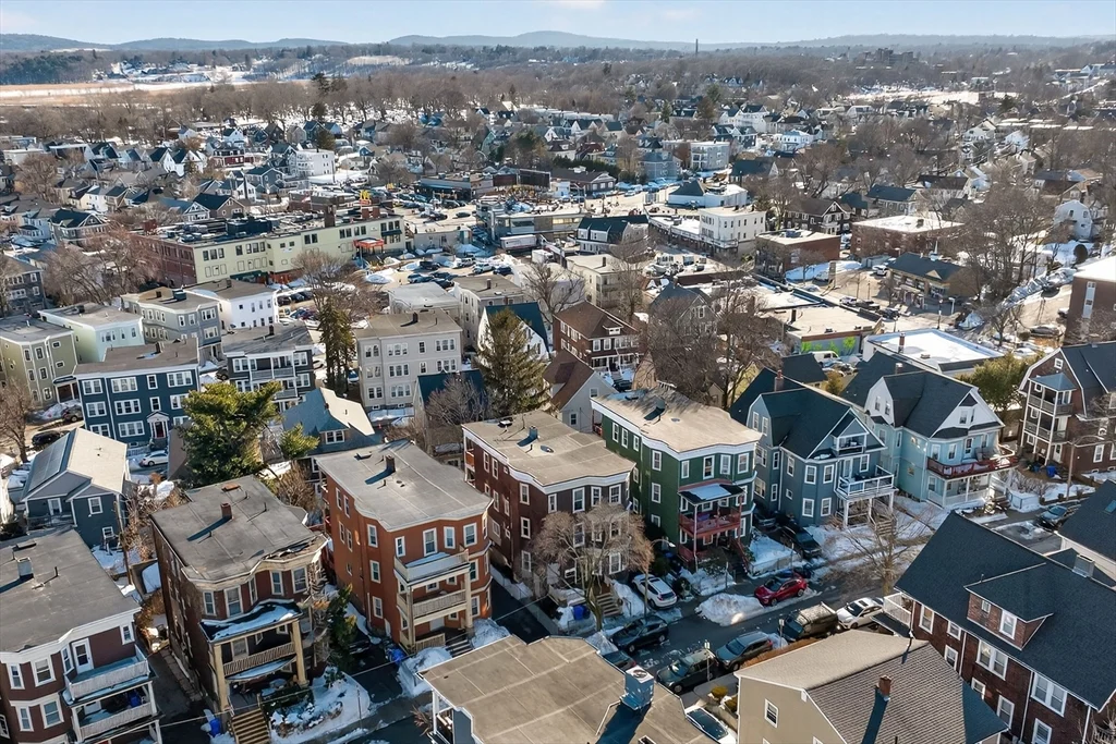 3 bed, 1 bath apartment for rent at 17 Chelmsford St Unit 3, Dorchester — photo 18 of 20