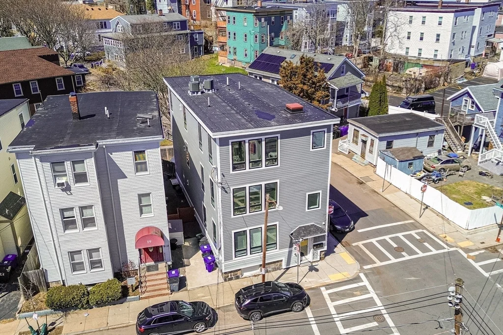 2 bed, 2 bath apartment for rent at 17 Chestnut Ave Unit 3, Jamaica Plain — photo 17 of 17