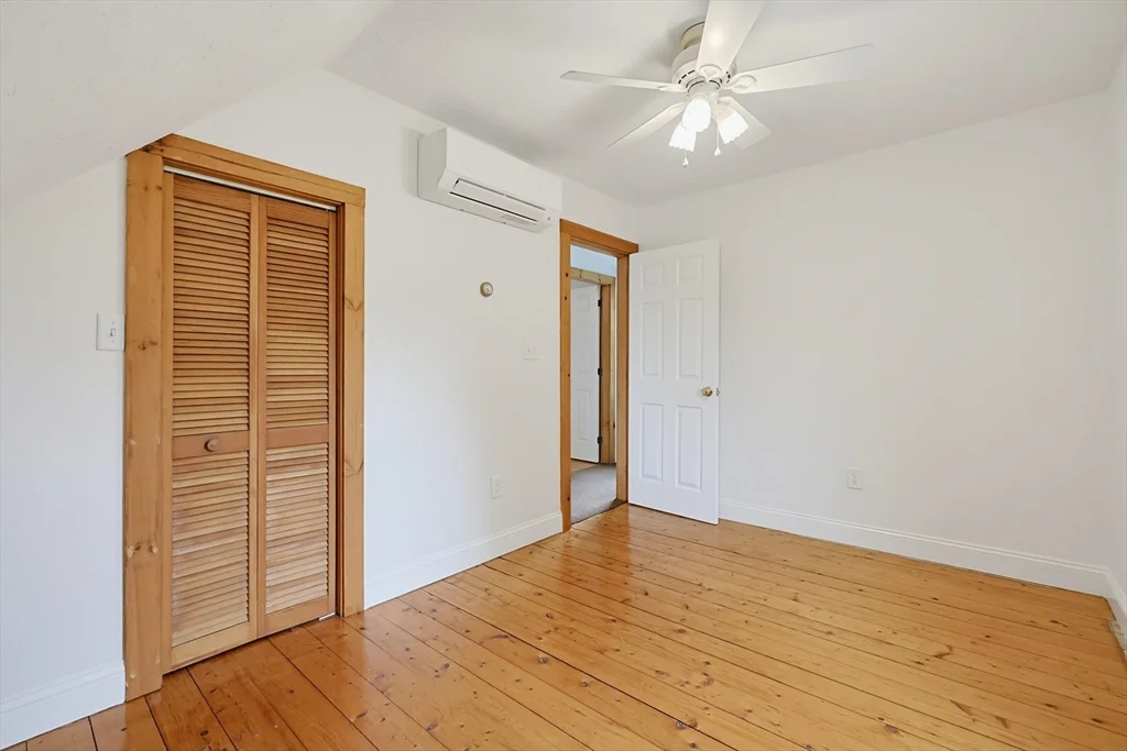 3 bed, 1 bath apartment for rent at 17 Church Ct Unit 2, Ashland — photo 20 of 30