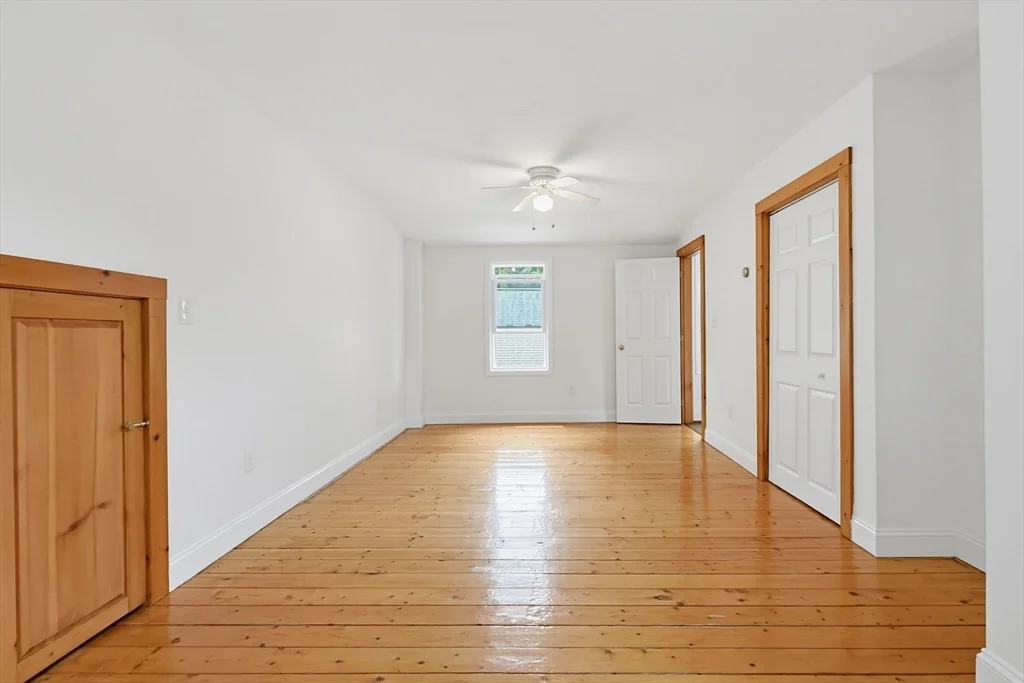 3 bed, 1 bath apartment for rent at 17 Church Ct Unit 2, Ashland — photo 27 of 30