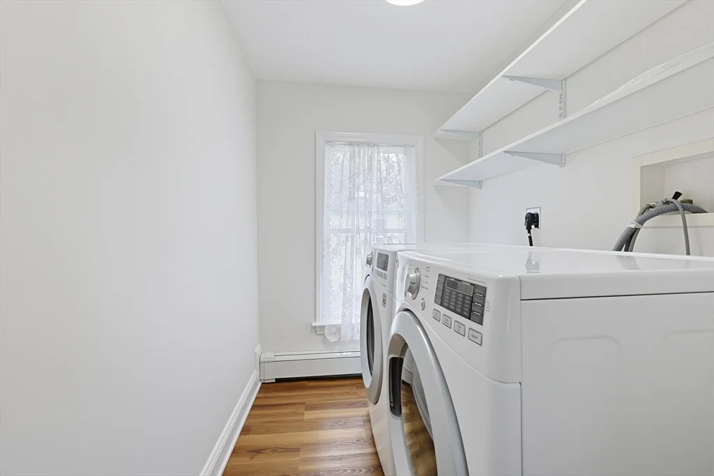 3 bed, 1 bath apartment for rent at 17 Church Ct Unit 2, Ashland — photo 10 of 30