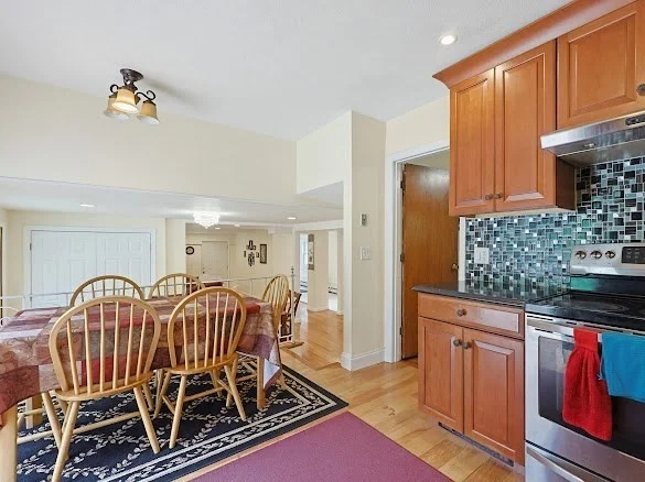 5 bed, 3 bath apartment for rent at 17 Churchill Rd, Winchester — photo 14 of 32