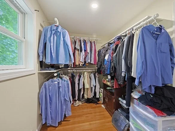 5 bed, 3 bath apartment for rent at 17 Churchill Rd, Winchester — photo 18 of 32