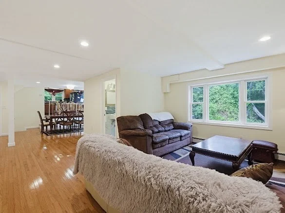 5 bed, 3 bath apartment for rent at 17 Churchill Rd, Winchester — photo 8 of 32