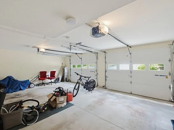 5 bed, 3 bath apartment for rent at 17 Churchill Rd, Winchester — photo 25 of 32