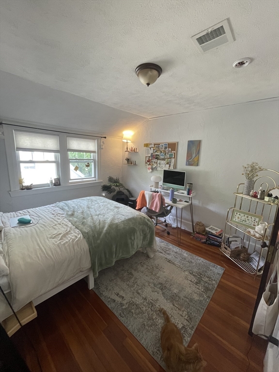 2 bed, 1 bath apartment for rent at 17 Clark Rd Unit 2, Brookline — photo 14 of 20
