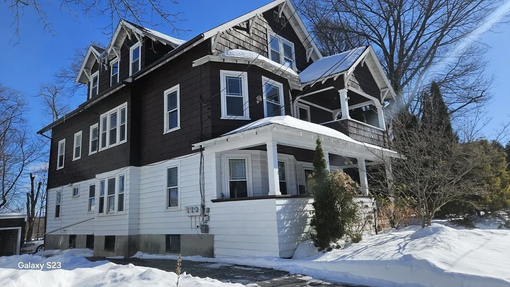 2 bed, 1 bath apartment for rent at 17 Cleveland Ave Unit 3, Worcester — photo 1 of 25