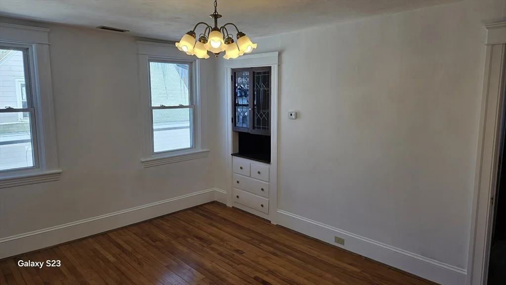 2 bed, 1 bath apartment for rent at 17 Cleveland Ave Unit 3, Worcester — photo 6 of 25