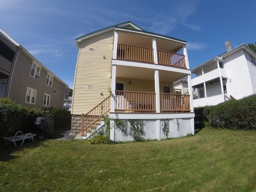 2 bed, 1 bath apartment for rent at 17 Clewley Unit 1, Medford — photo 2 of 13