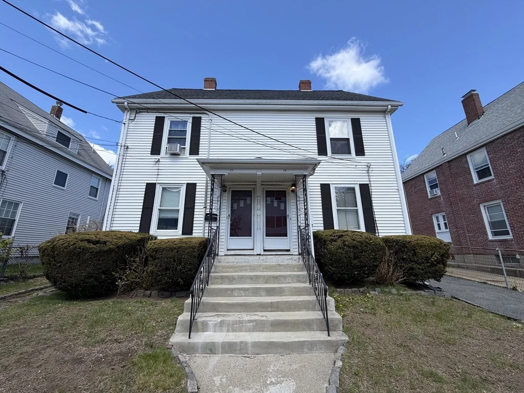 3 bed, 1 bath apartment for rent at 17 Clinton St Unit -, Newton — photo 1 of 23