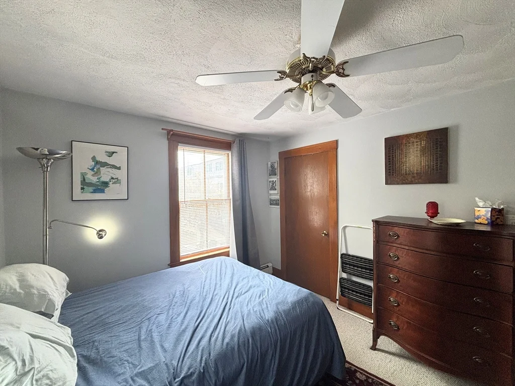 3 bed, 1 bath apartment for rent at 17 Clinton St Unit -, Newton — photo 14 of 23