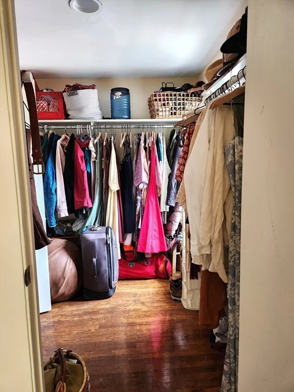 2 bed, 1 bath apartment for rent at 17 Clinton Unit -, Mid Cambridge — photo 21 of 31