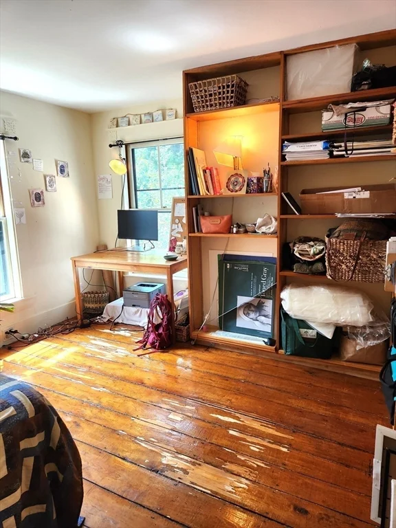 2 bed, 1 bath apartment for rent at 17 Clinton Unit -, Mid Cambridge — photo 24 of 31