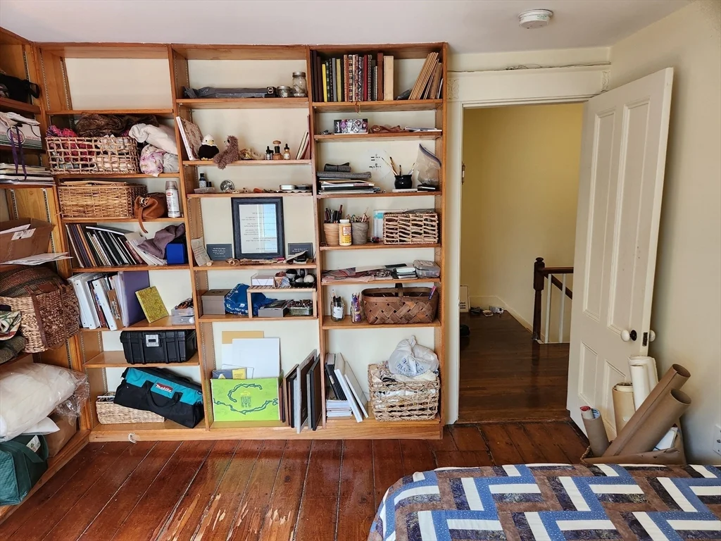 2 bed, 1 bath apartment for rent at 17 Clinton Unit -, Mid Cambridge — photo 26 of 31