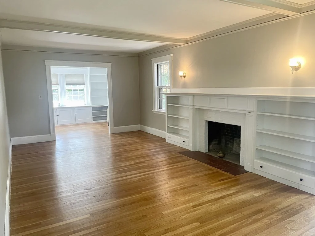 3 bed, 1 bath apartment for rent at 17 Colburn Rd, Wellesley — photo 3 of 4