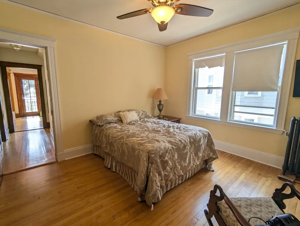 4 bed, 2 bath apartment for rent at 17 Commonwealth Rd Unit 2, Watertown — photo 9 of 23