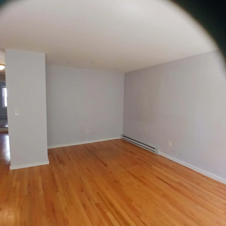 2 bed, 1 bath apartment for rent at 17 Cooper St Unit 2, North End — photo 6 of 23