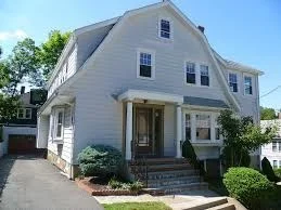 3 bed, 1 bath apartment for rent at 17 Cufflin St Unit 2, Brighton — photo 8 of 8