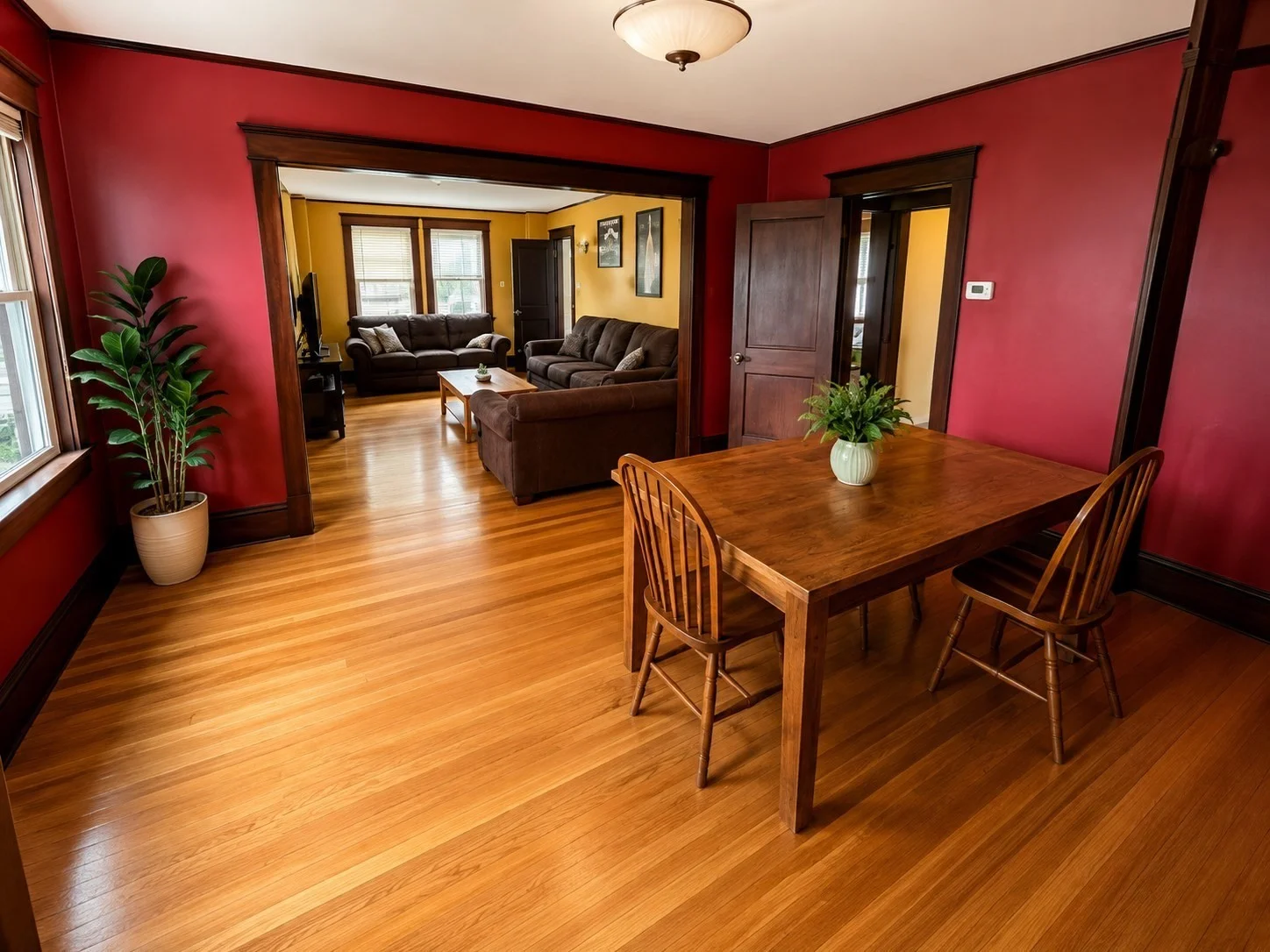 3 bed, 1 bath apartment for rent at 17 Cufflin St Unit 2, Brighton — photo 2 of 7