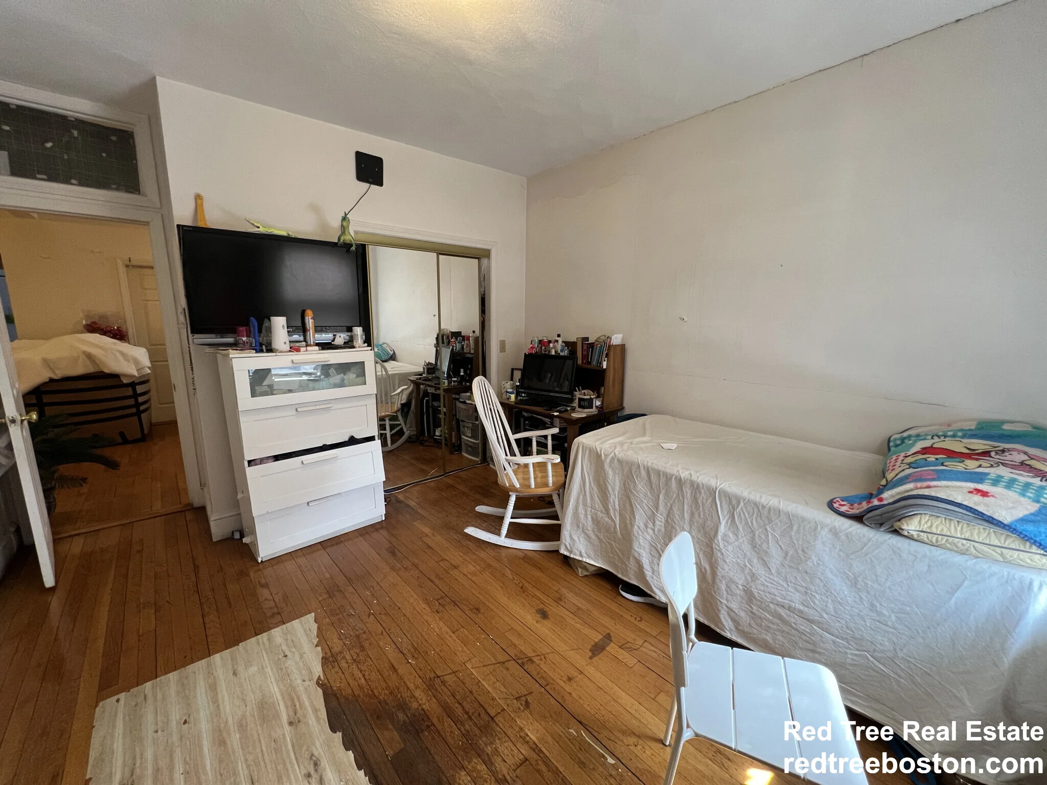 4 bed, 1 bath apartment for rent at 17 Cummings Rd Unit 1, Brighton — photo 9 of 9