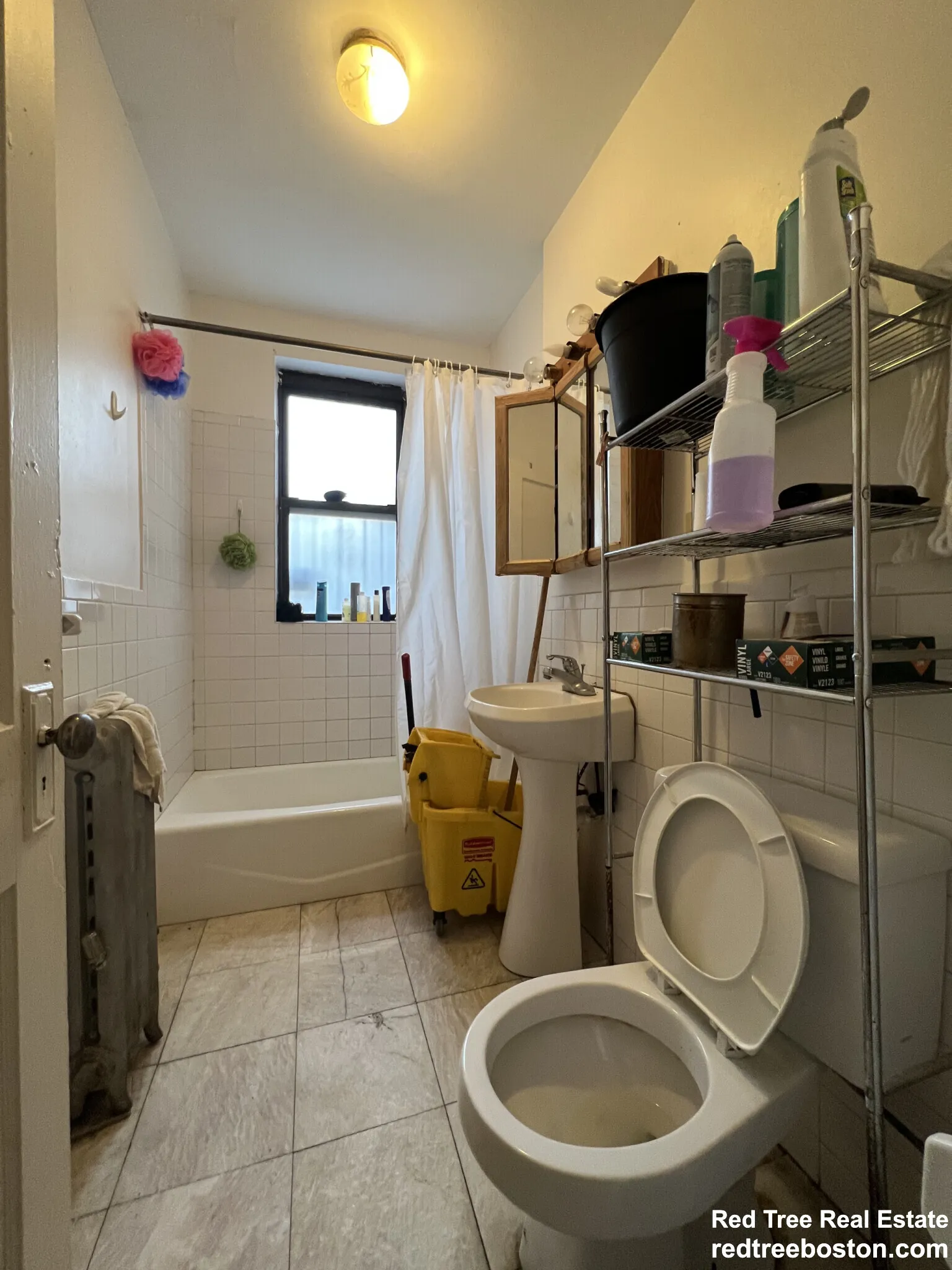 4 bed, 1 bath apartment for rent at 17 Cummings Rd Unit 1, Brighton — photo 6 of 9