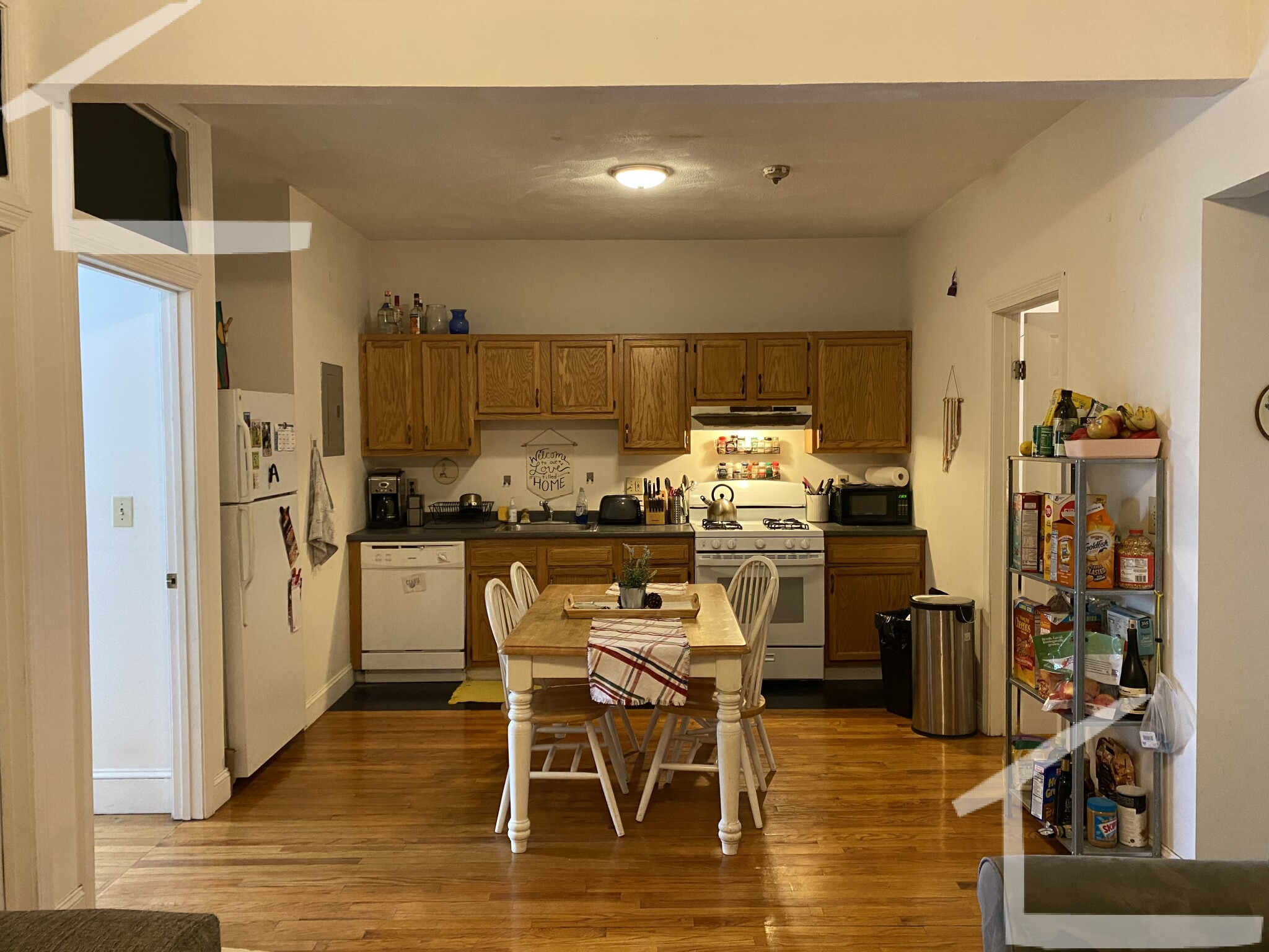 4 bed, 1 bath apartment for rent at 17 Cummings Rd Unit 2, Brighton