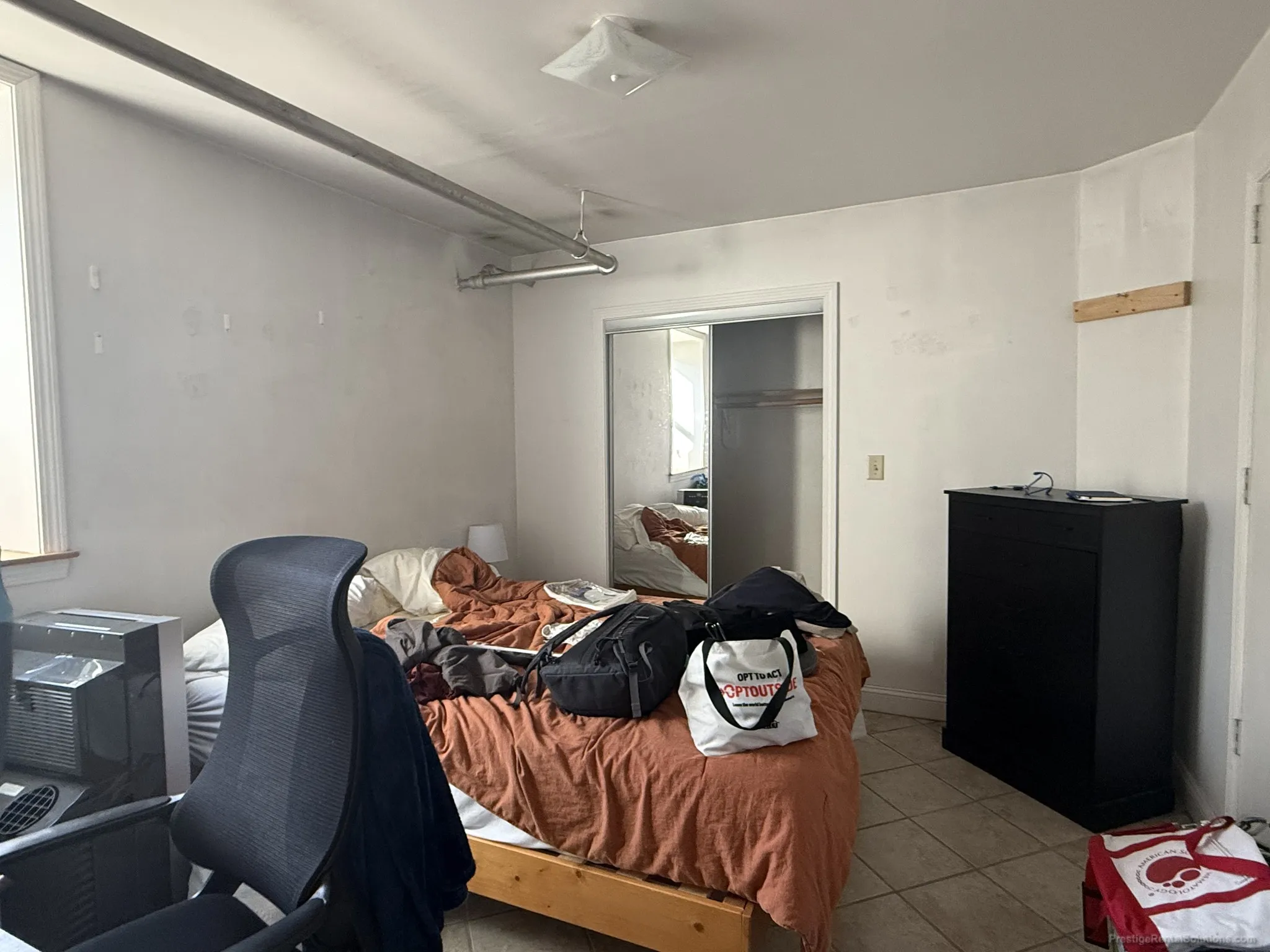 3 bed, 2 bath apartment for rent at 17 Cummings Rd Unit b, Brighton — photo 10 of 25