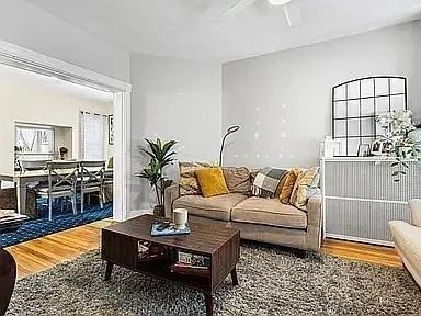 3 bed, 1 bath apartment for rent at 17 Cypress St Unit 1, Spring Hill — photo 5 of 18