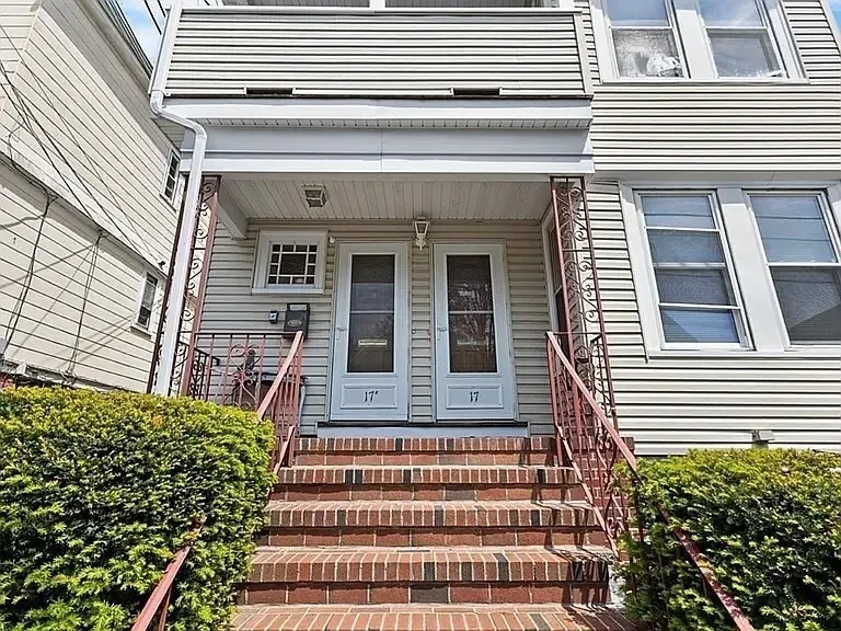 3 bed, 1 bath apartment for rent at 17 Cypress St Unit 1, Spring Hill — photo 1 of 18