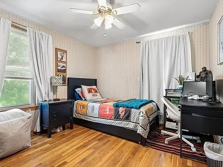 3 bed, 1 bath apartment for rent at 17 Cypress St Unit 1, Spring Hill — photo 12 of 18