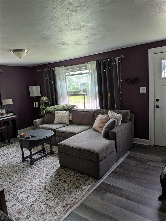 2 bed, 1 bath apartment for rent at 17 Daley St, Leominster — photo 23 of 25