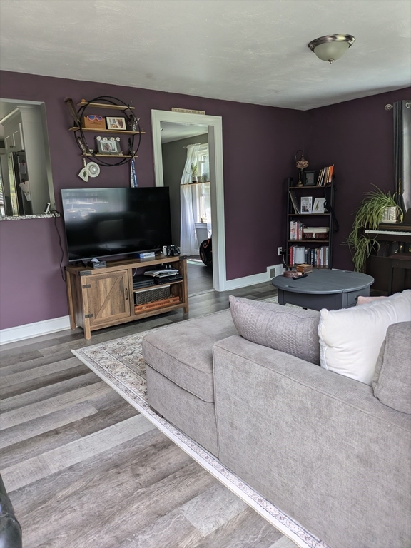 2 bed, 1 bath apartment for rent at 17 Daley St, Leominster — photo 25 of 25