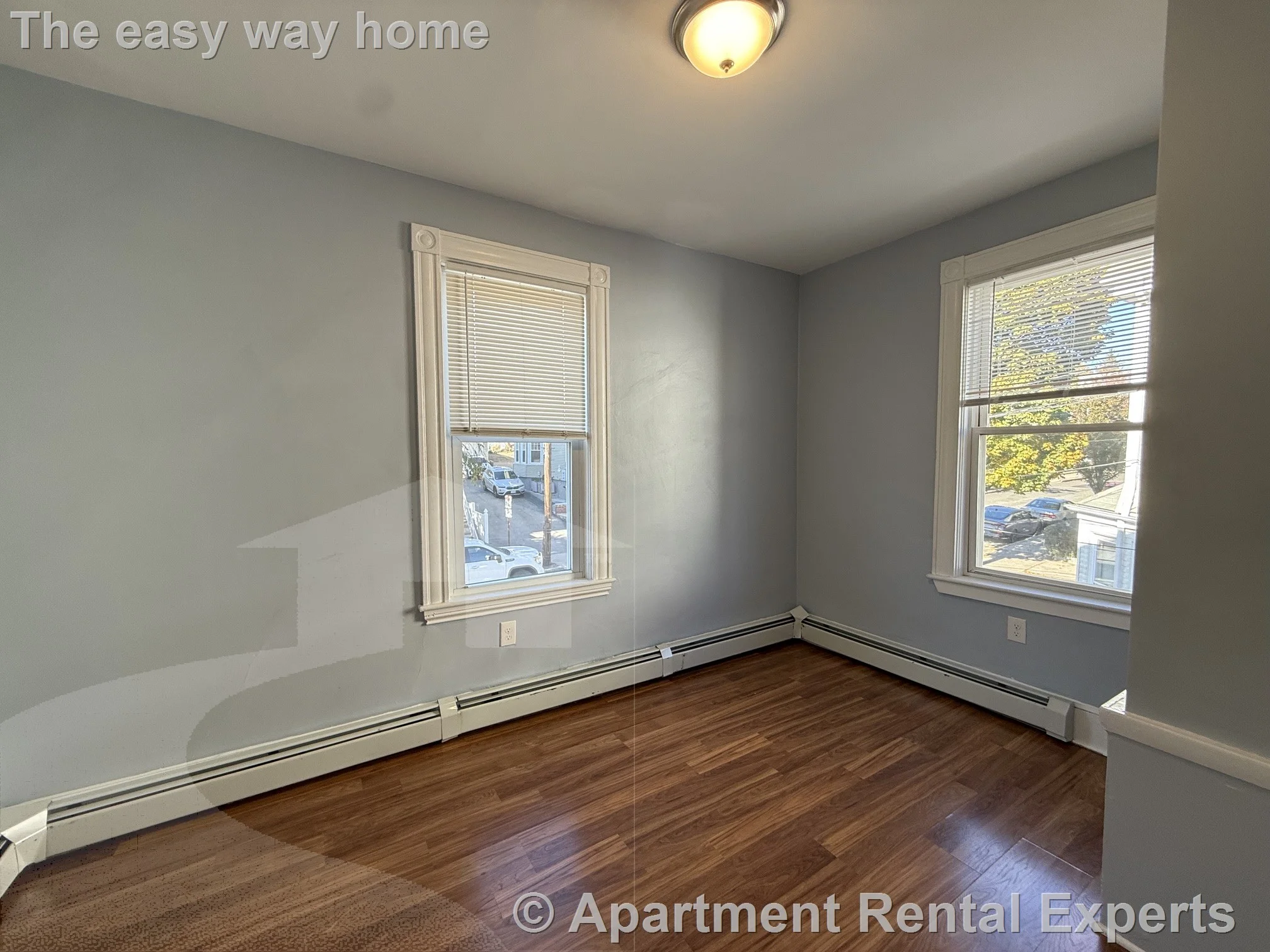 2 bed, 1 bath apartment for rent at 17 Dartmouth St Unit 2, Winter Hill — photo 5 of 9