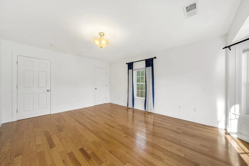 2 bed, 2 bath apartment for rent at 17 Decolores Dr Unit 17, Wayland — photo 12 of 19