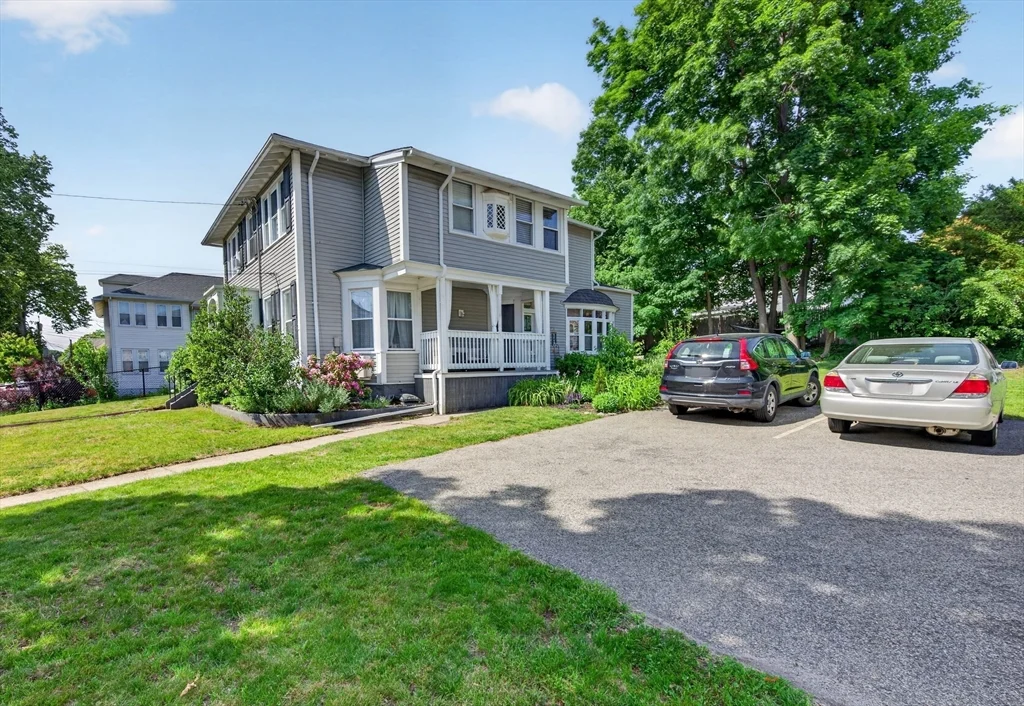 2 bed, 2 bath apartment for rent at 17 Dent St Unit 1, West Roxbury — photo 18 of 19