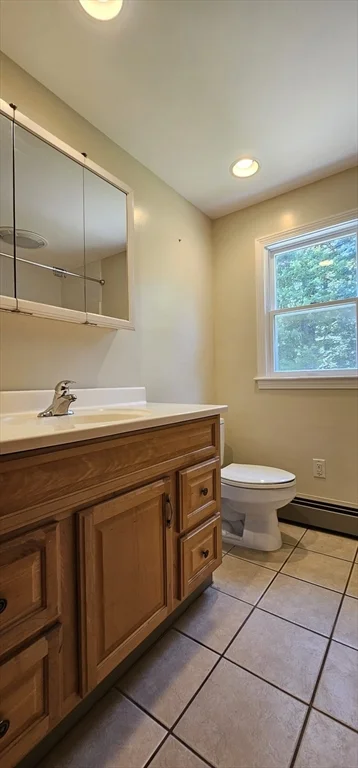 2 bed, 1 bath apartment for rent at 17 Diamond Hill Unit B, Holden — photo 13 of 16
