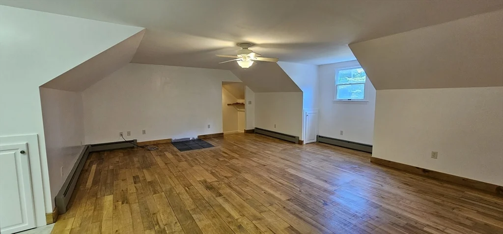 2 bed, 1 bath apartment for rent at 17 Diamond Hill Unit B, Holden — photo 6 of 16