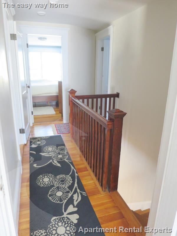 4 bed, 1 bath apartment for rent at 17 Dickson St, Teele Square — photo 18 of 22
