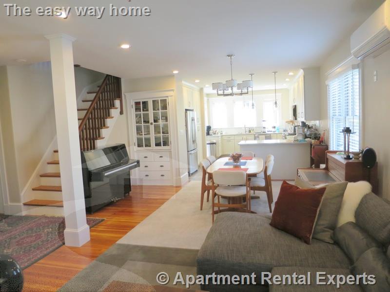 4 bed, 1 bath apartment for rent at 17 Dickson St, Teele Square — photo 3 of 22
