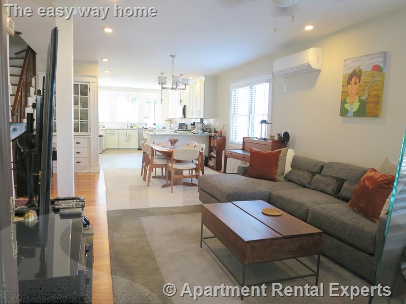 4 bed, 1 bath apartment for rent at 17 Dickson St, Teele Square — photo 2 of 22