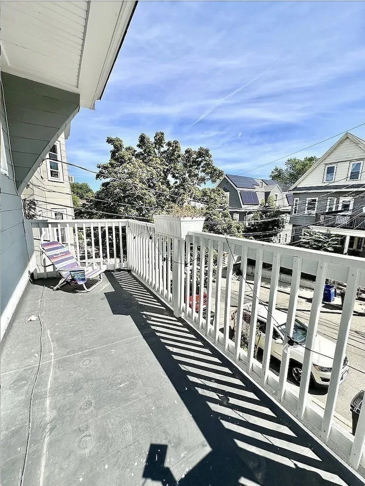 3 bed, 1 bath apartment for rent at 17 Dow St Unit 2, Teele Square — photo 13 of 18