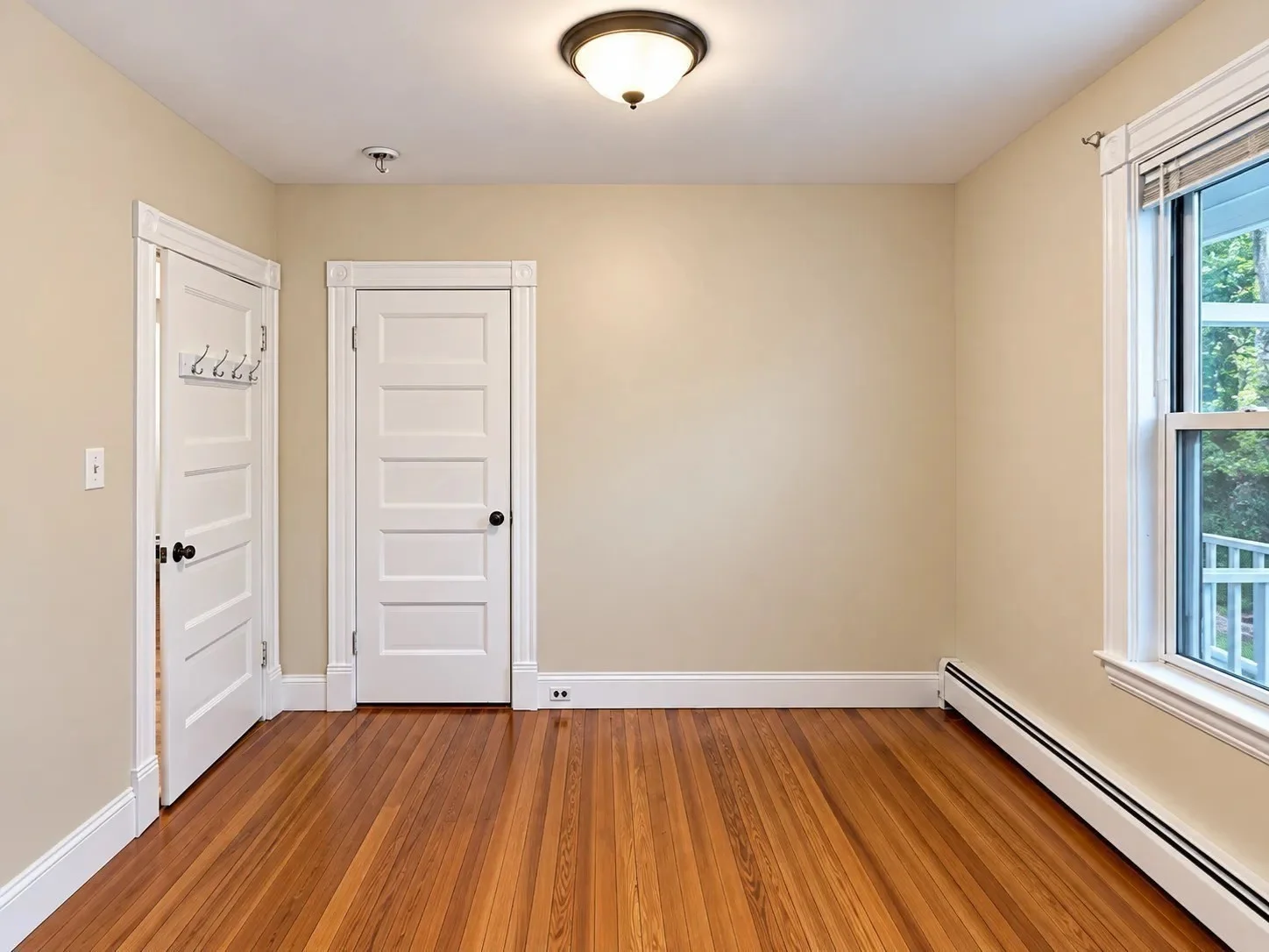 3 bed, 2 bath apartment for rent at 17 East Milton Rd , Unit 1, Brookline — photo 4 of 17
