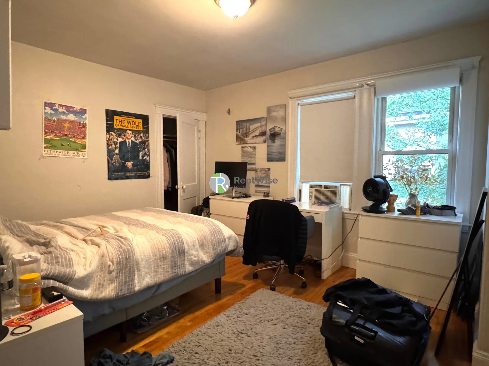 4 bed, 1 bath apartment for rent at 17 Edison Ave Unit 2, Medford — photo 6 of 17