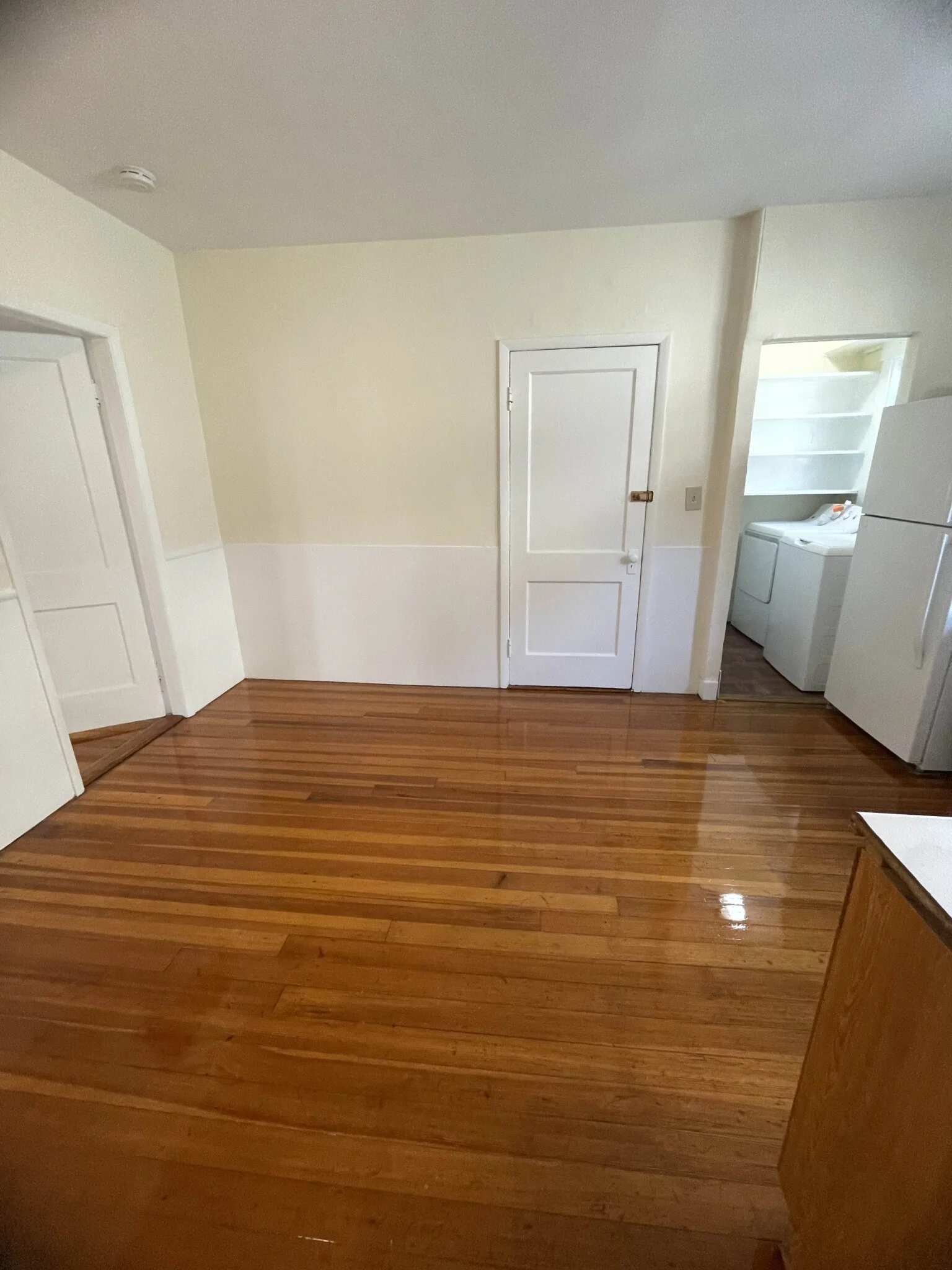 5 bed, 2 bath apartment for rent at 17 Egerton Rd Unit 1, Arlington — photo 5 of 15