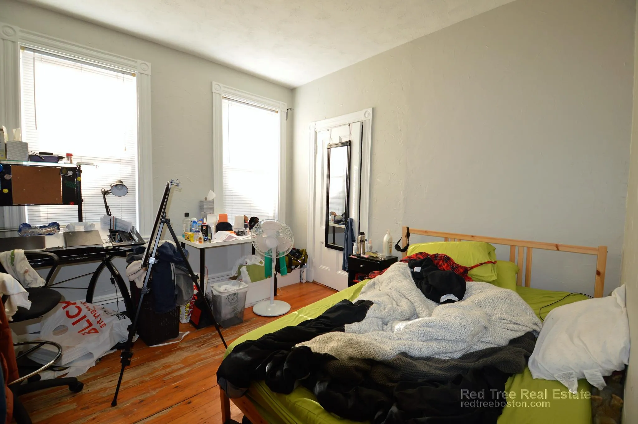 3 bed, 1 bath apartment for rent at 17 Eldora St Unit 1, Mission Hill — photo 10 of 14