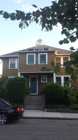3 bed, 1 bath apartment for rent at 17 Elmira St Unit A, Brighton — photo 5 of 18