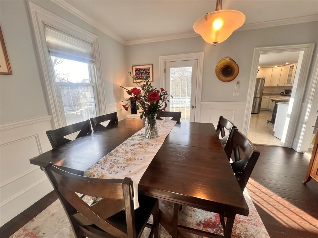 2 bed, 2 bath apartment for rent at 17 Emerson St Unit 2, Wakefield — photo 7 of 26